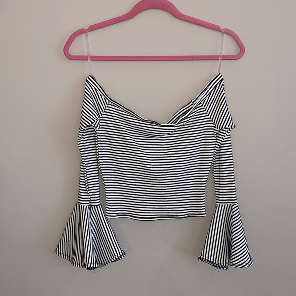Off the Shoulder Bell Sleeves top